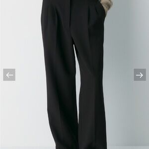 Aritzia Effortless Pants (Re)essential in Heather Black